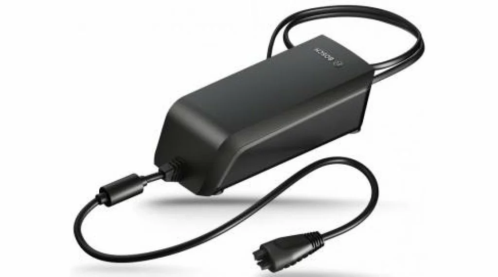 Bosch Chargeur 6A Fast EU 3 Bosch Chargeur 6A Fast EU